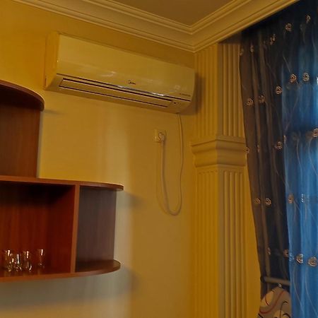 Gigi Apartments Batoumi Extérieur photo