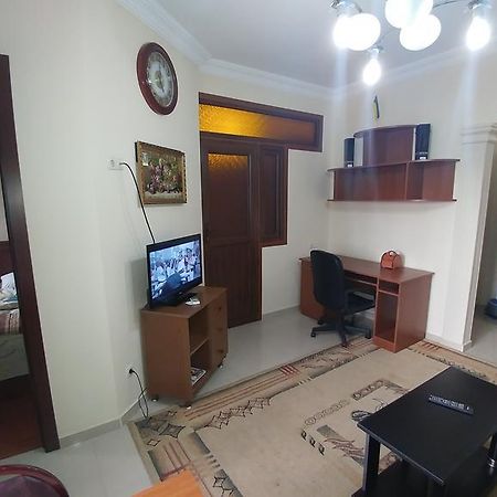 Gigi Apartments Batoumi Extérieur photo
