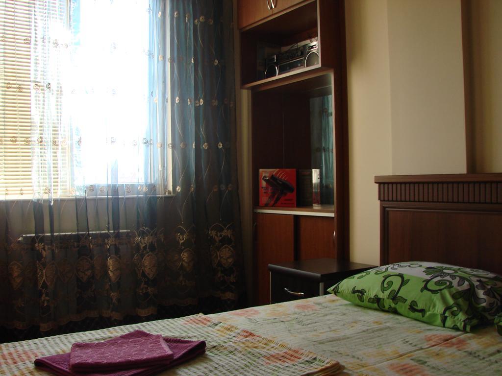 Gigi Apartments Batoumi Extérieur photo