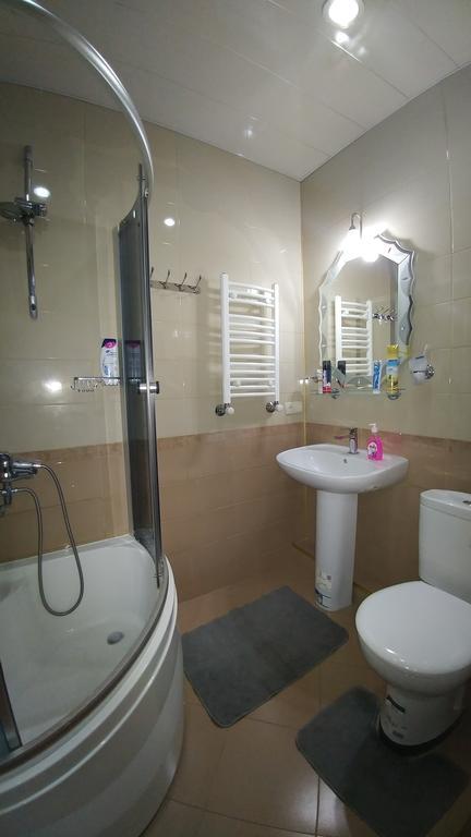Gigi Apartments Batoumi Extérieur photo
