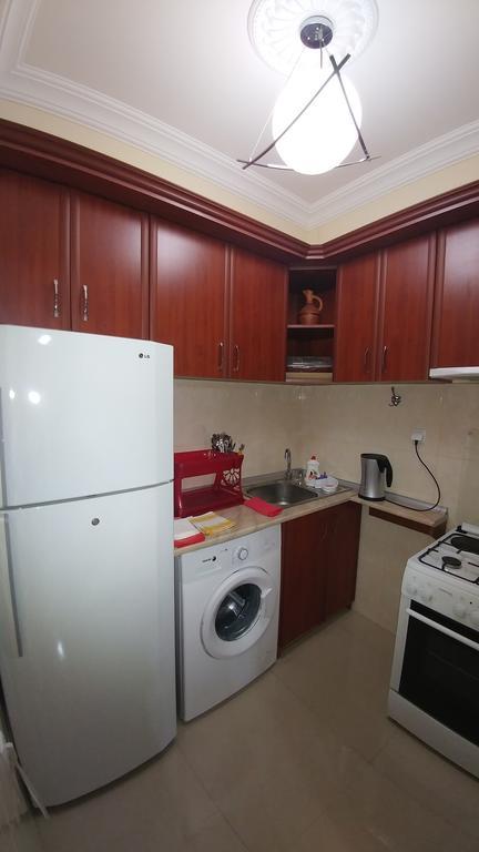 Gigi Apartments Batoumi Extérieur photo