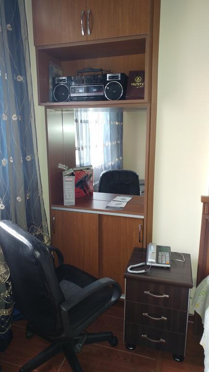 Gigi Apartments Batoumi Extérieur photo